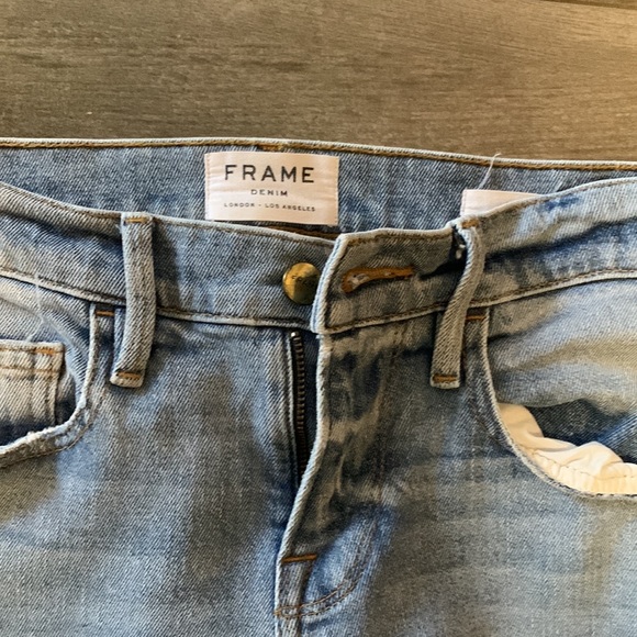 FRAME Le Boy light wash size 25 - Picture 4 of 6